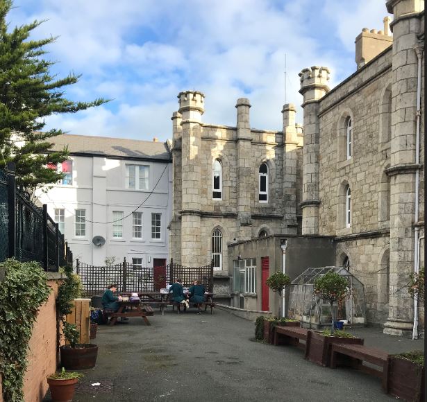 Curso escolar colegio privado en Irlanda Ingles y Punto 1 Colegio Privado en Irlanda, Curso Escolar