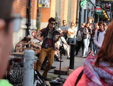 Curso de inglés para adultos en Dublín | Inglés y Punto