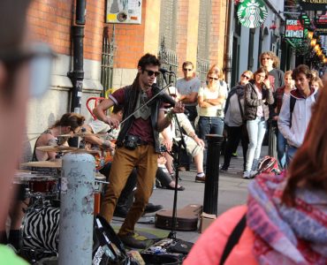 Curso de inglés para adultos en Dublín | Inglés y Punto