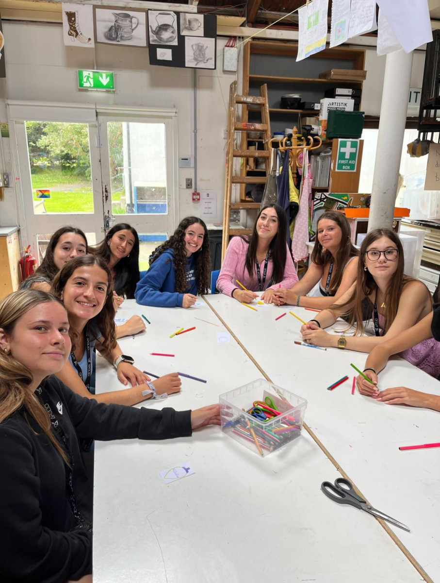 Curso de inglés para jóvenes adultos en Dublín Curso de Inglés para Jóvenes Adultos en Dublín