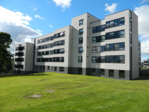 edificio de la residencia del Curso de inglés para jóvenes en Escocia